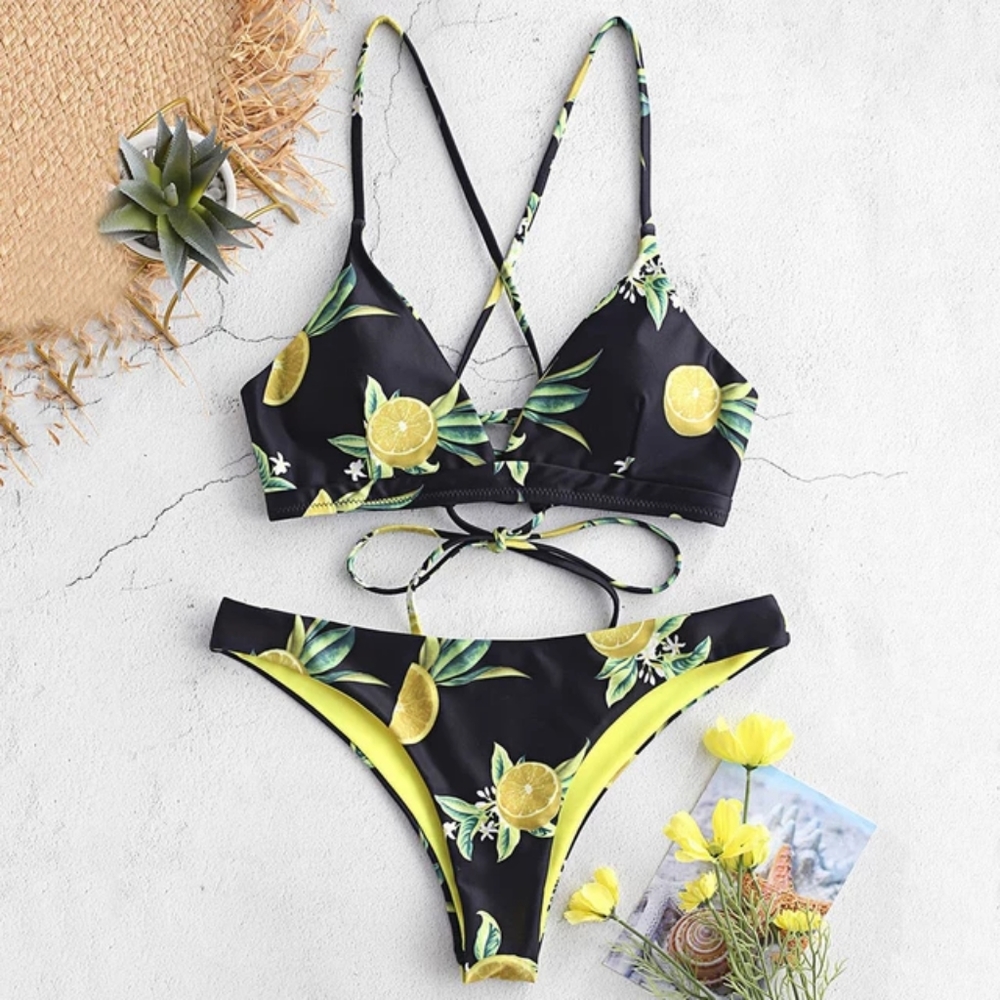 BRAND NEW Bikini with Lemons